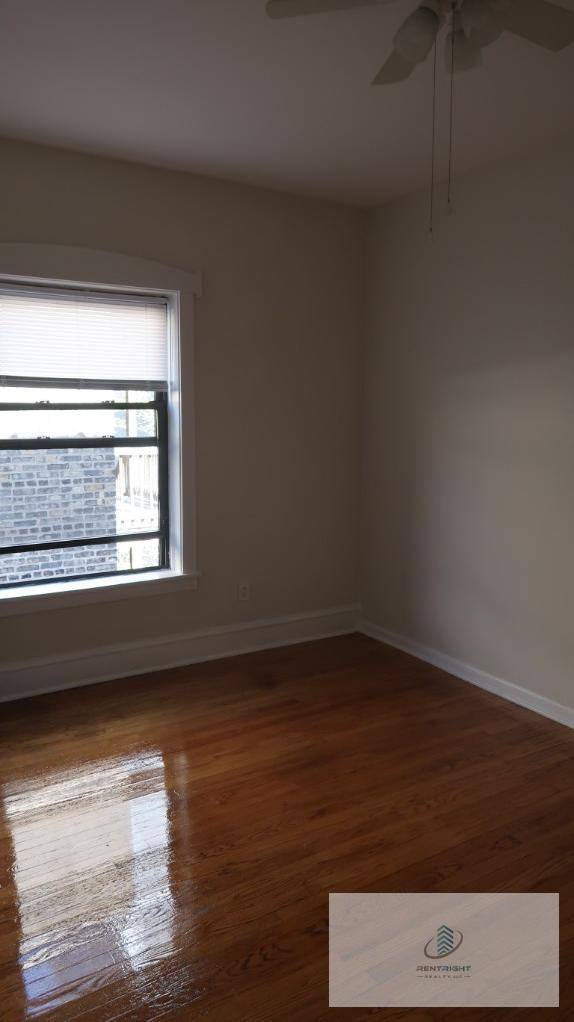 Apartment for rent at 755 W Buena #104, Chicago, IL 60613