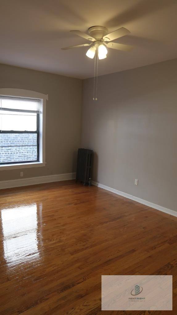 Apartment for rent at 755 W Buena #104, Chicago, IL 60613
