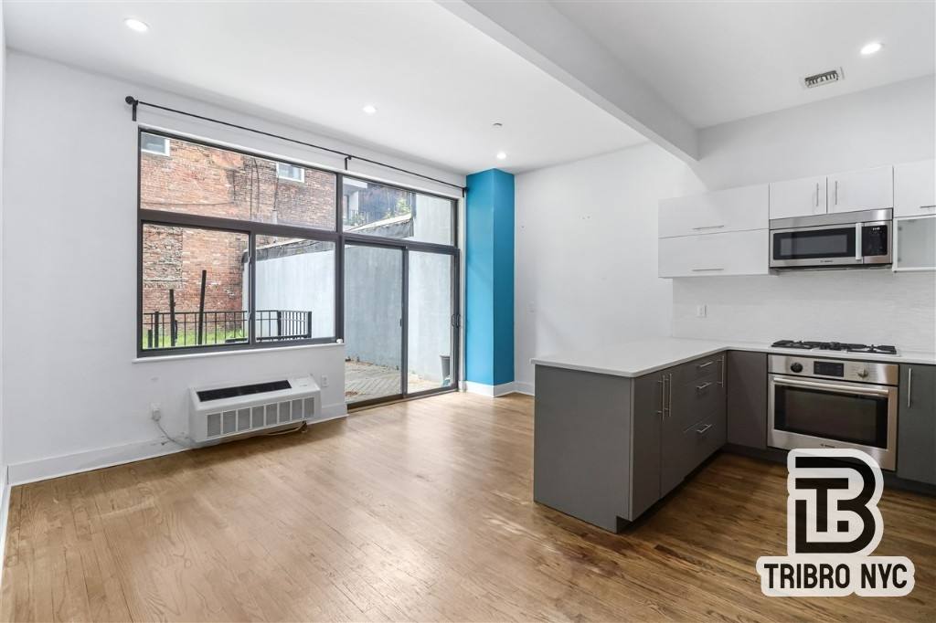 Apartment for rent at 416 E 120th St #1B, New York, NY 10035