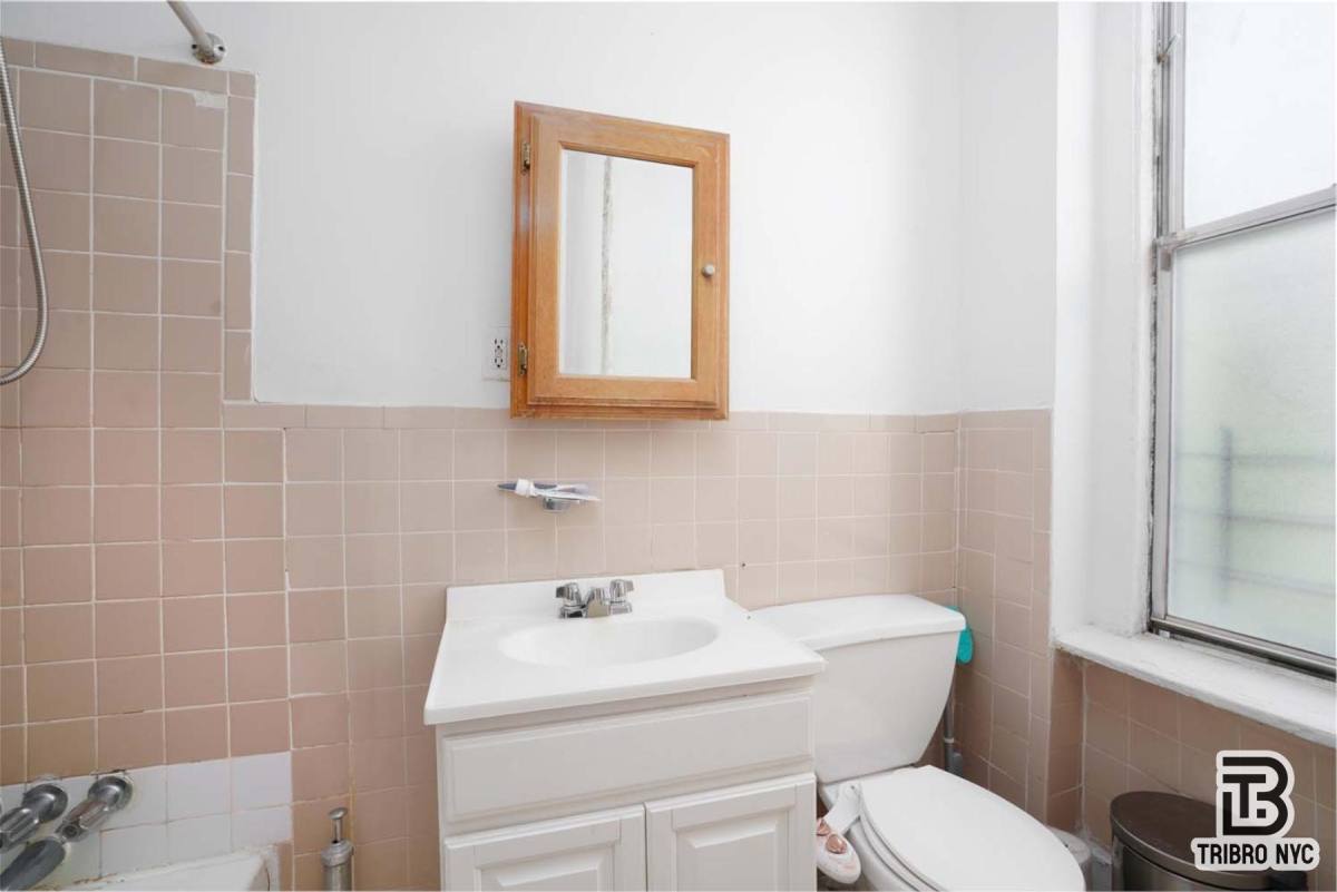 Apartment for rent at 102 Baltic St #1L, Brooklyn, NY 11201