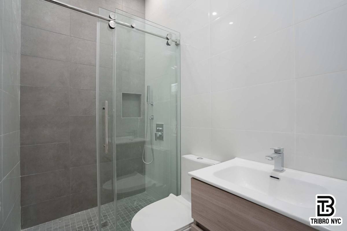 Apartment for rent at 62-15 Catalpa Ave #3A, Ridgewood, NY 11385