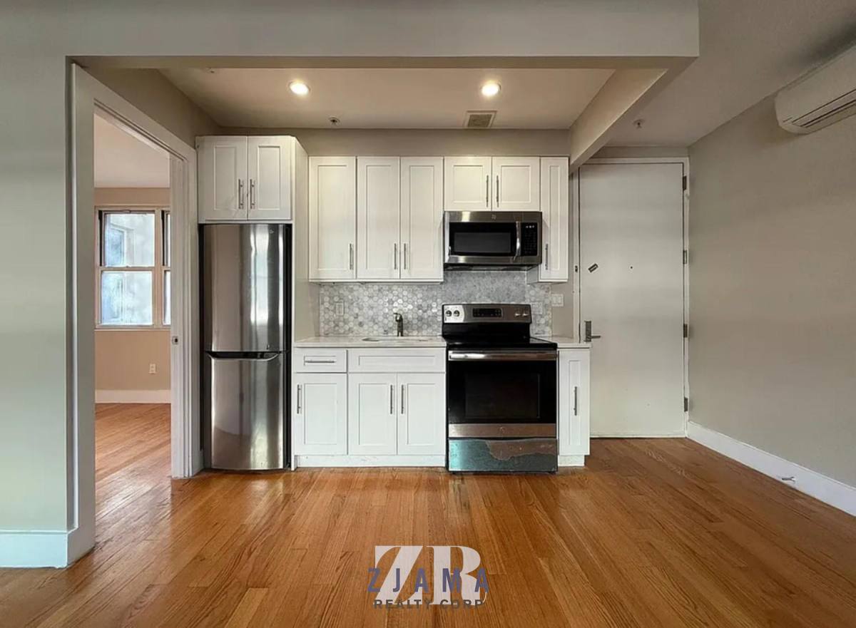 Apartment for rent at 310 Park Ave #2, Brooklyn, NY 11205