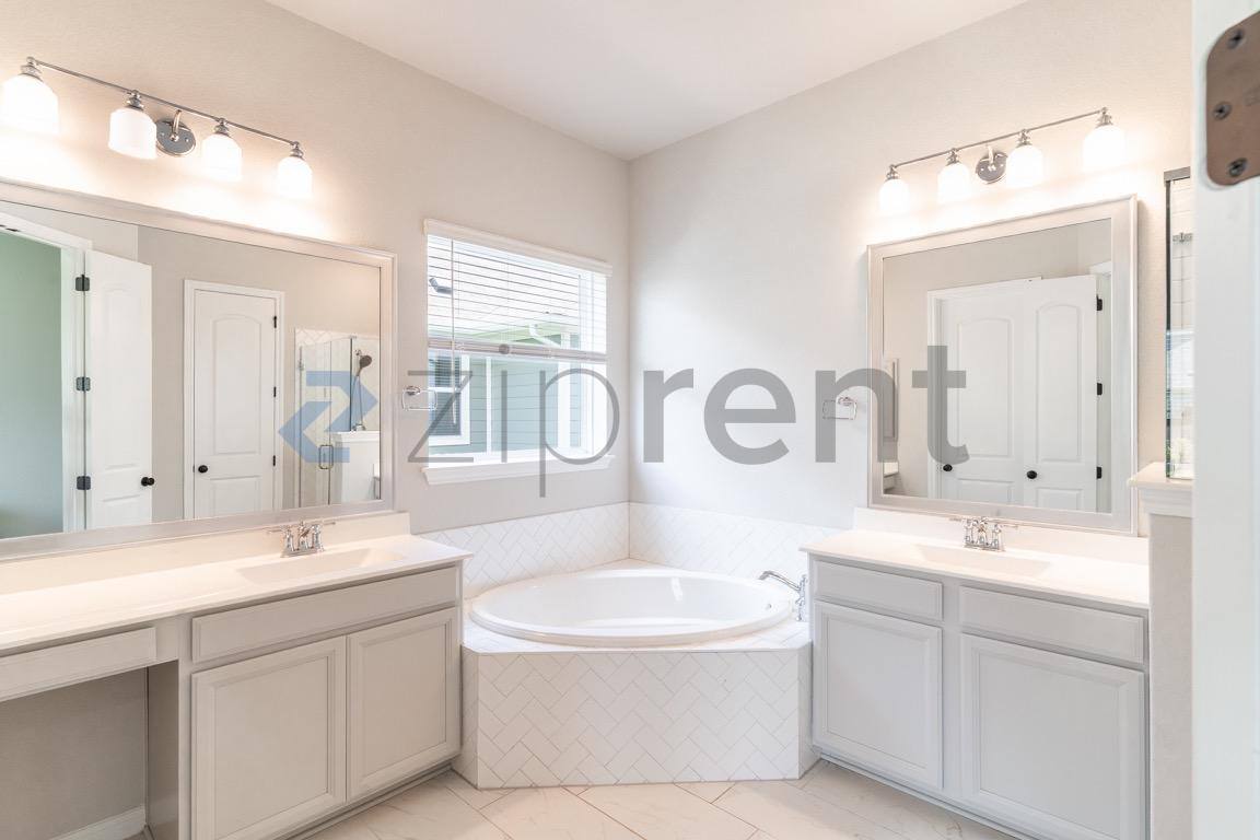 House for rent at 113 Contrada Grace Lane, Hutto, TX 78634