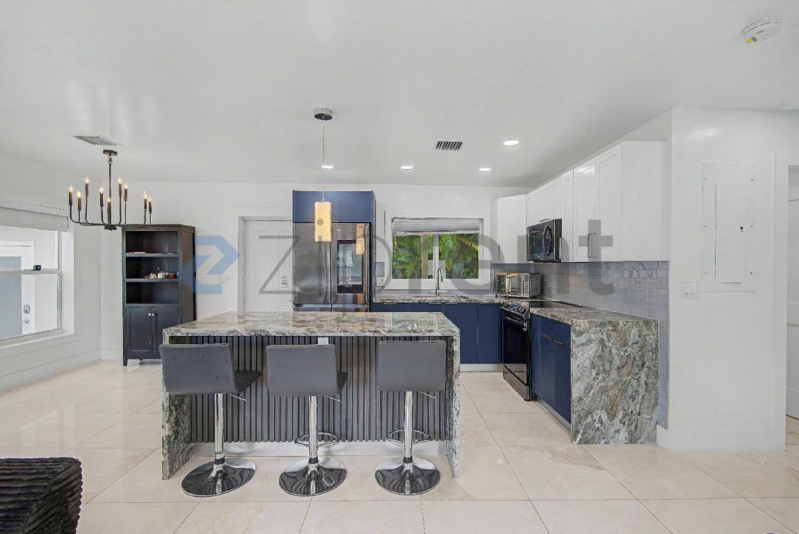 House for rent at 1615 Taft St, Hollywood, FL 33020