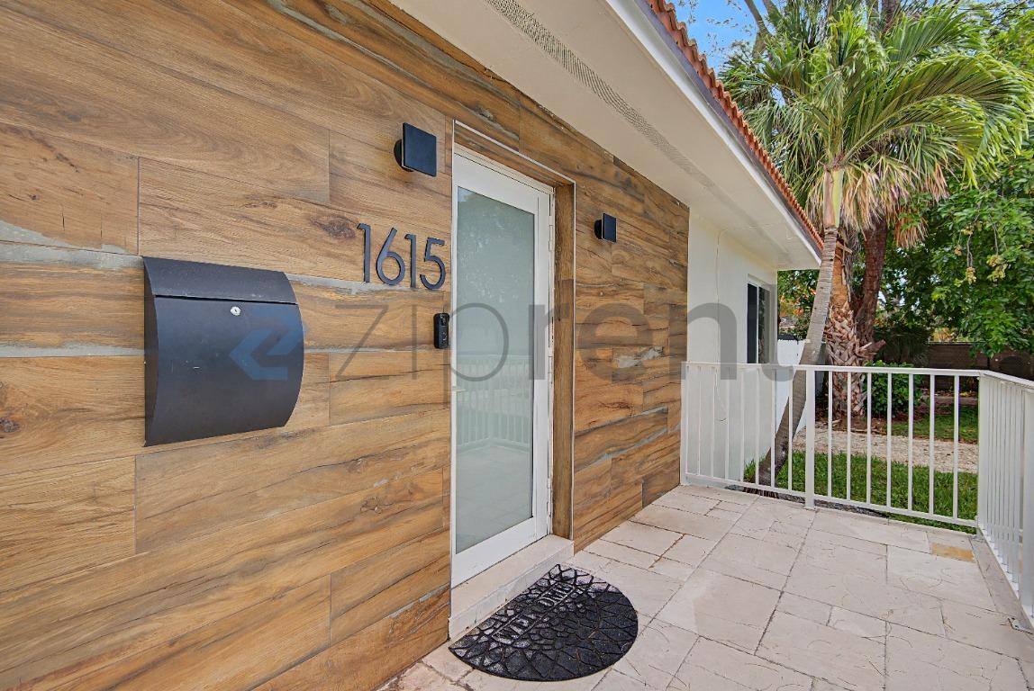 House for rent at 1615 Taft St, Hollywood, FL 33020