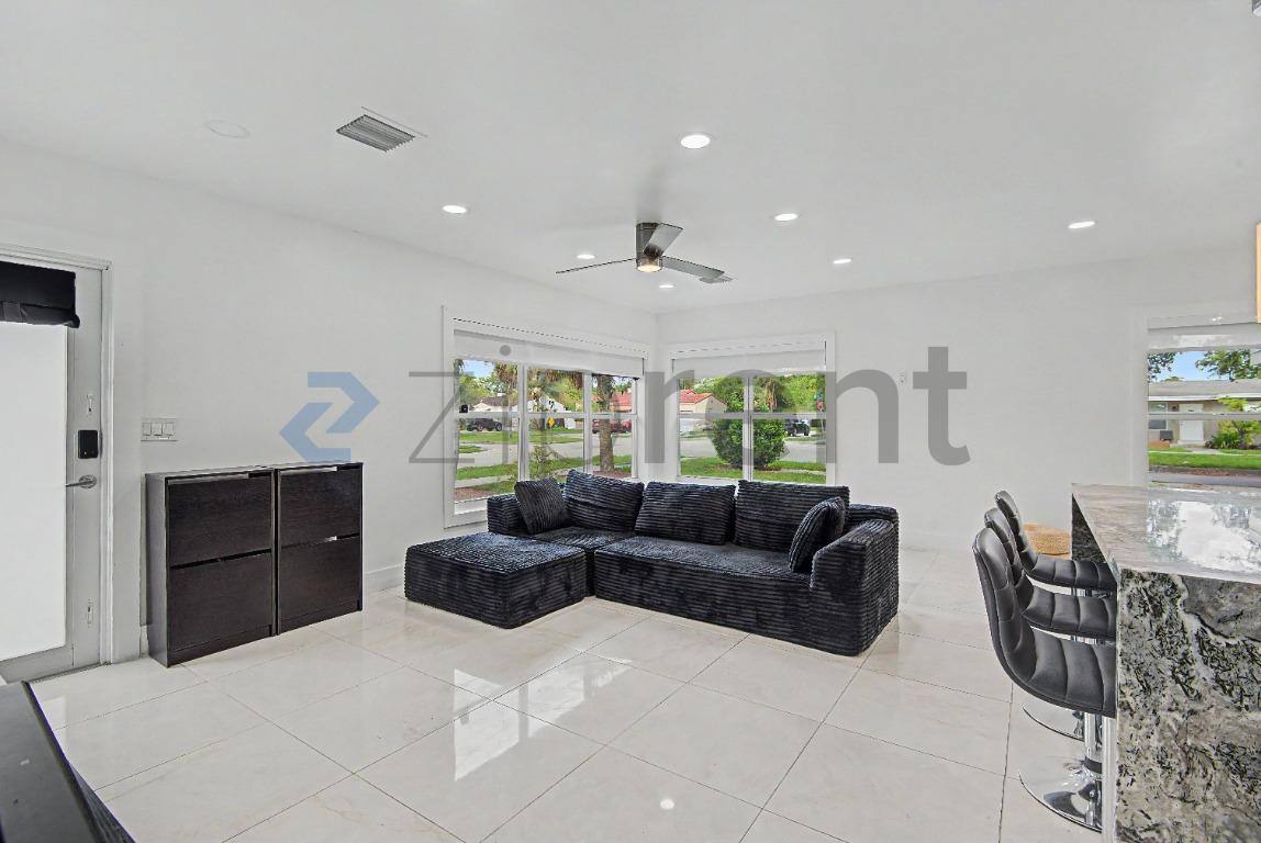 House for rent at 1615 Taft St, Hollywood, FL 33020