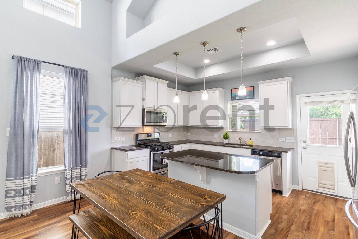 Apartment for rent at 1404 Jenkins Bend, Austin, TX 78748