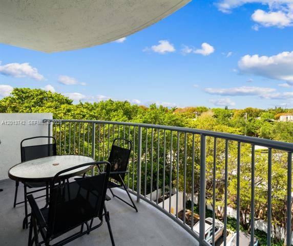 Apartment for rent at 210 Sea View Dr #501, Key Biscayne, FL 33149