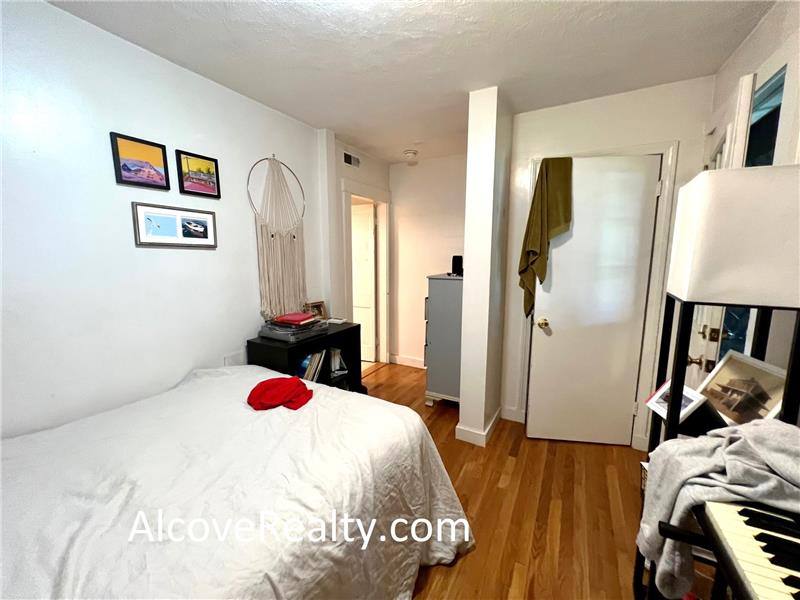 House for rent at 223 Summer St #3, Somerville, MA 02144