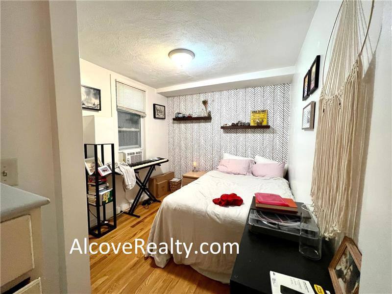 House for rent at 223 Summer St #3, Somerville, MA 02144