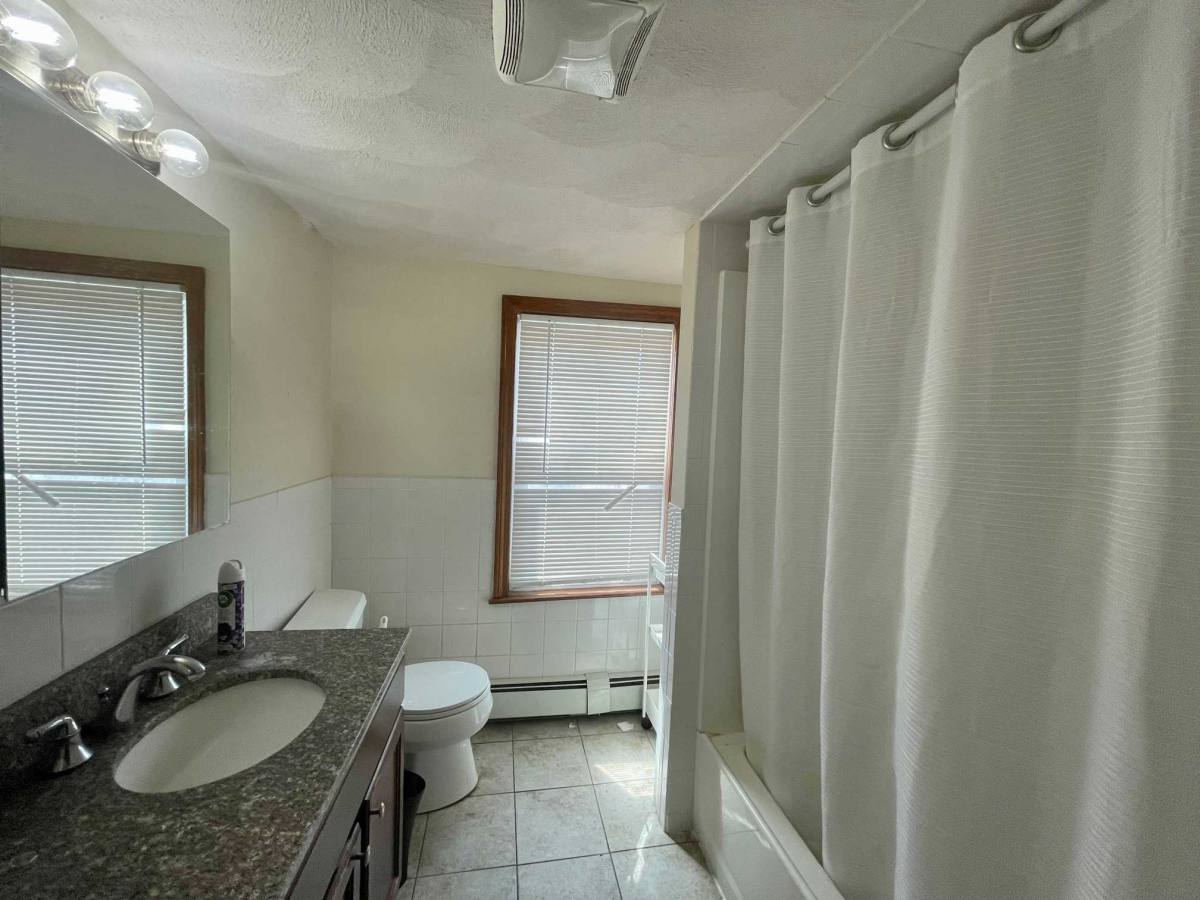 Apartment for rent at 585 Somerville Ave, Somerville, MA 02143