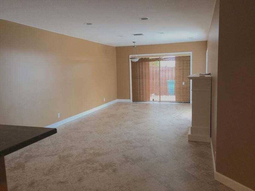 Apartment for rent at 2080 SW 24th Circle, Boynton Beach, FL 33426