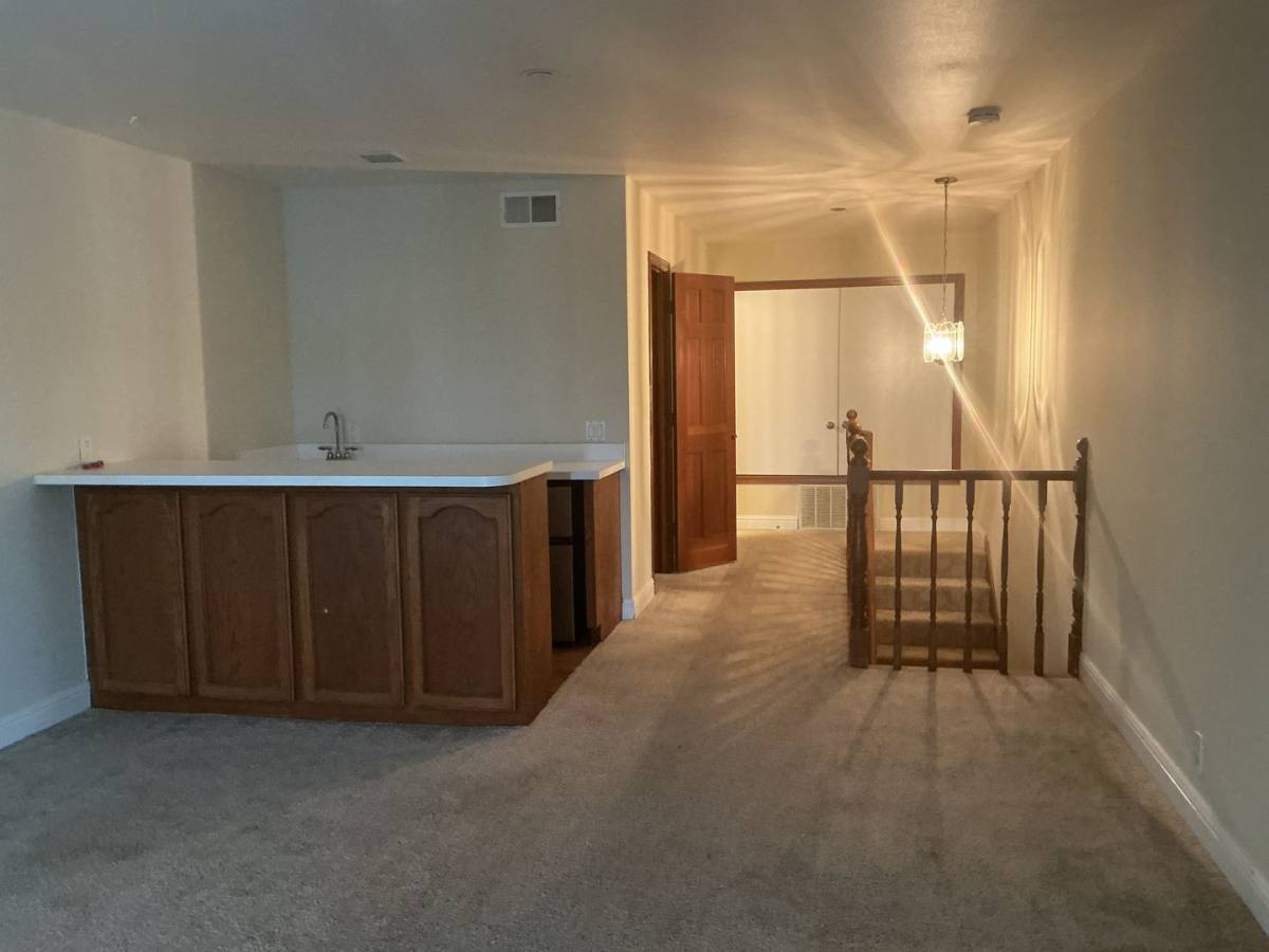 Apartment for rent at 17200 Newhope St, Fountain Valley, CA 92708