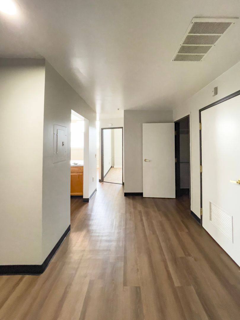 Apartment for rent at 301 W 13th St, Muncie, IN 47302