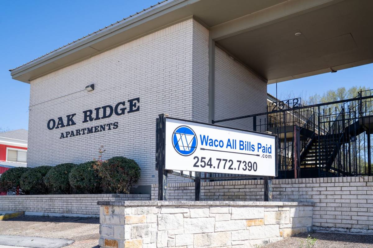 Apartment for rent at 2812 W Waco Dr, Waco, TX 76710