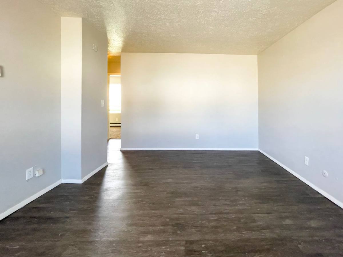 Apartment for rent at 1703 E 14th St, Muncie, IN 47302