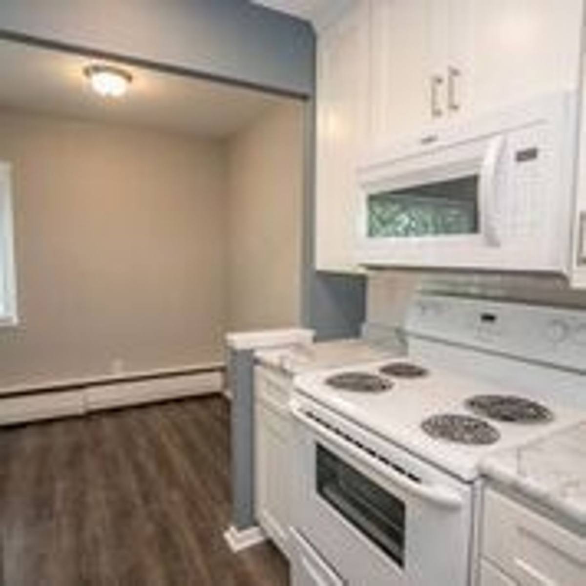 Apartment for rent at 5840 W 130th St, Brookpark, OH 44142