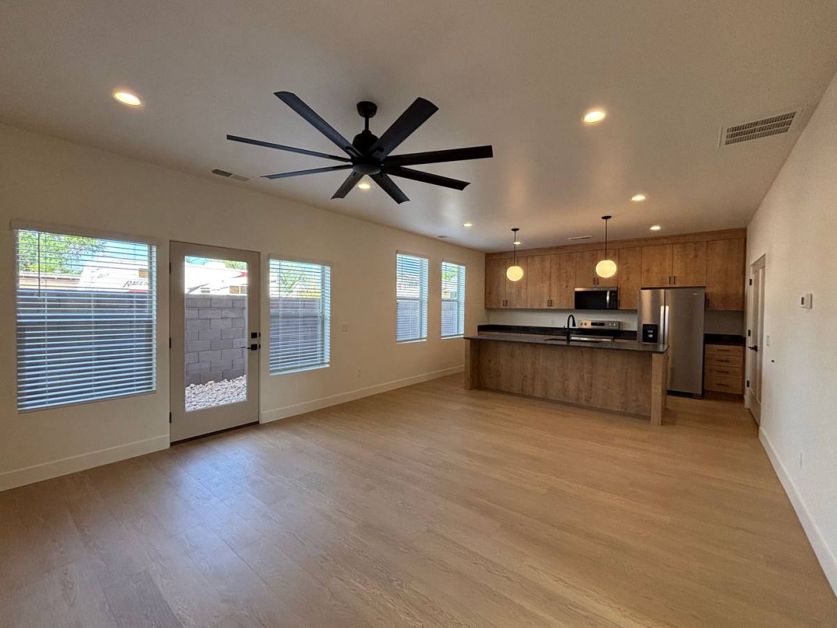 Townhouse for rent at 73 N 520 W, Hurricane, UT 84737