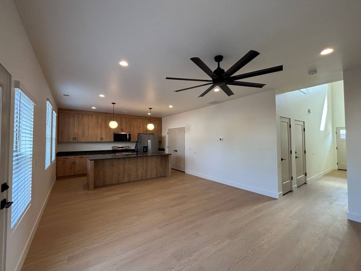Townhouse for rent at 73 N 520 W, Hurricane, UT 84737