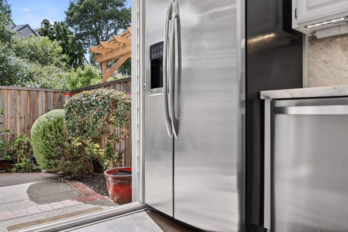 Townhouse for rent at 1830 Mockingbird Place, Danville, CA 94526