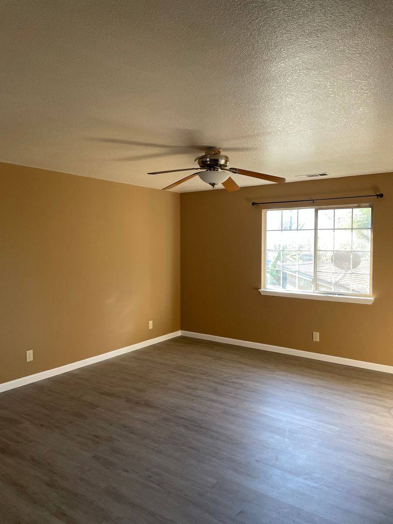 House for rent at 1149 N Blvd, Shasta Lake, CA 96019