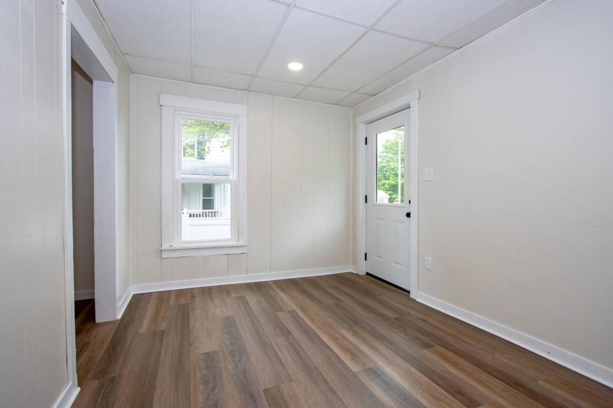 House for rent at 217 1 2 Hall St, Orrville, OH 44667
