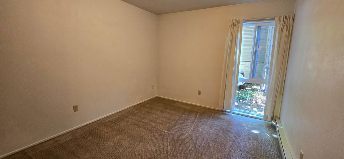 Apartment for rent at 430 SW 7th St, Corvallis, OR 97333
