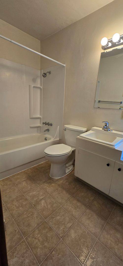 Apartment for rent at 430 SW 7th St, Corvallis, OR 97333