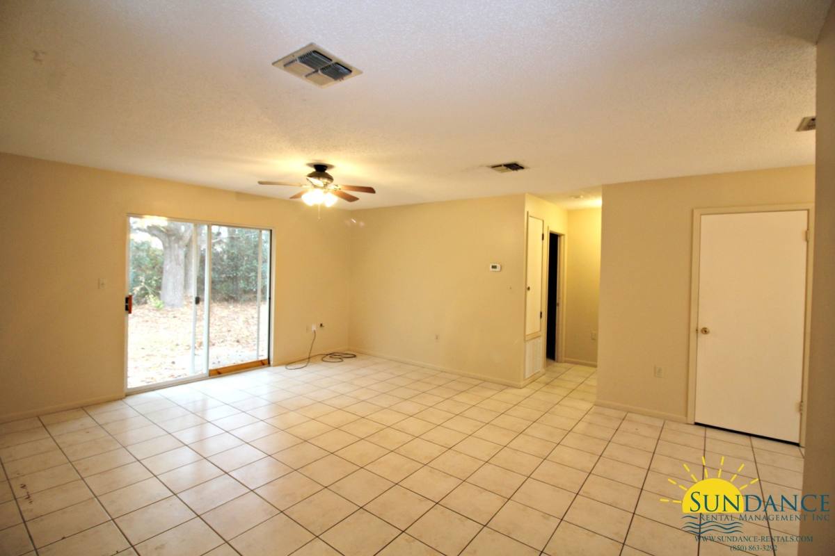 House for rent at 1112 Green Tree Court, Fort Walton Beach, FL 32547