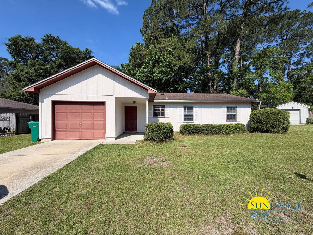 House for rent at 1112 Green Tree Court, Fort Walton Beach, FL 32547