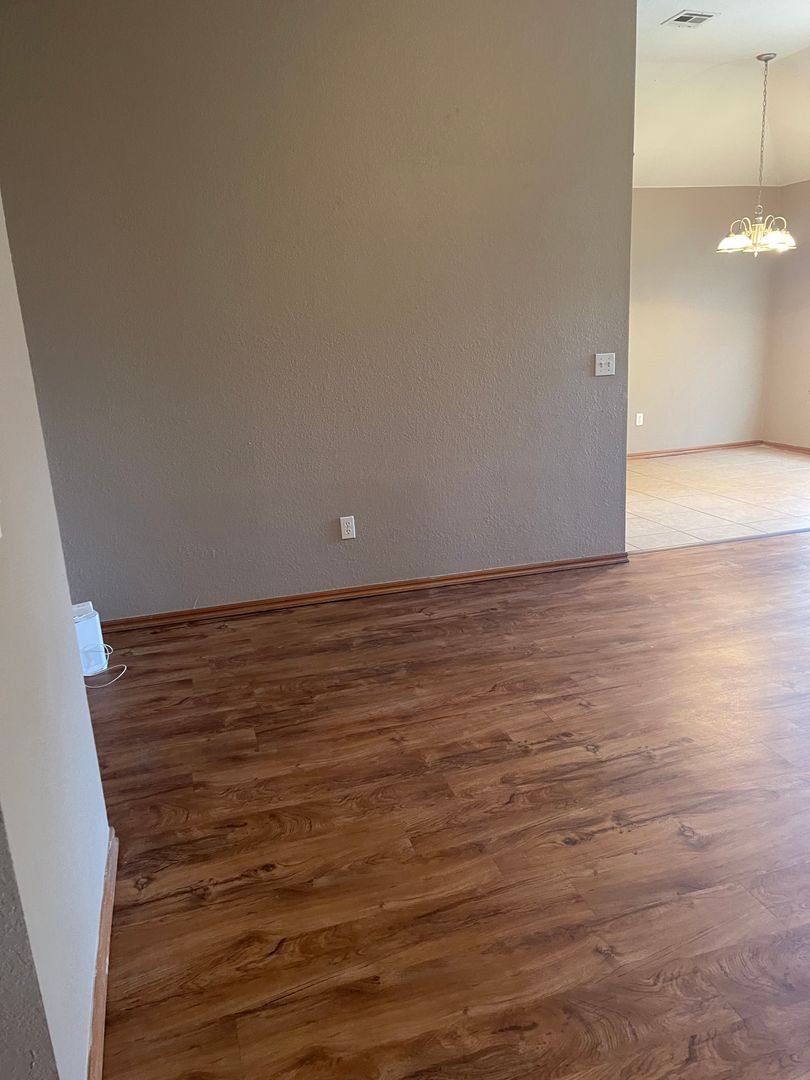 House for rent at 3417 Shadow St, Norman, OK 73071