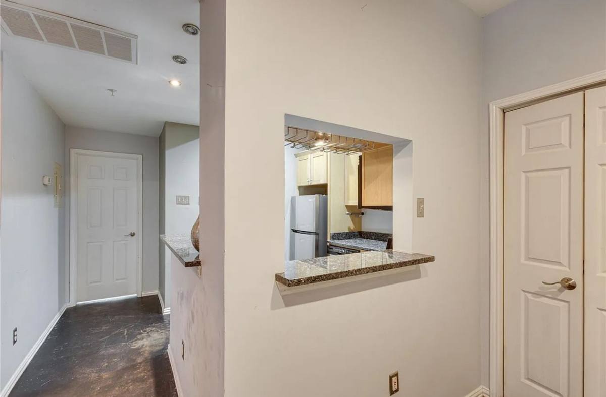 Condo for rent at 4104 N Hall St, Dallas, TX 75219