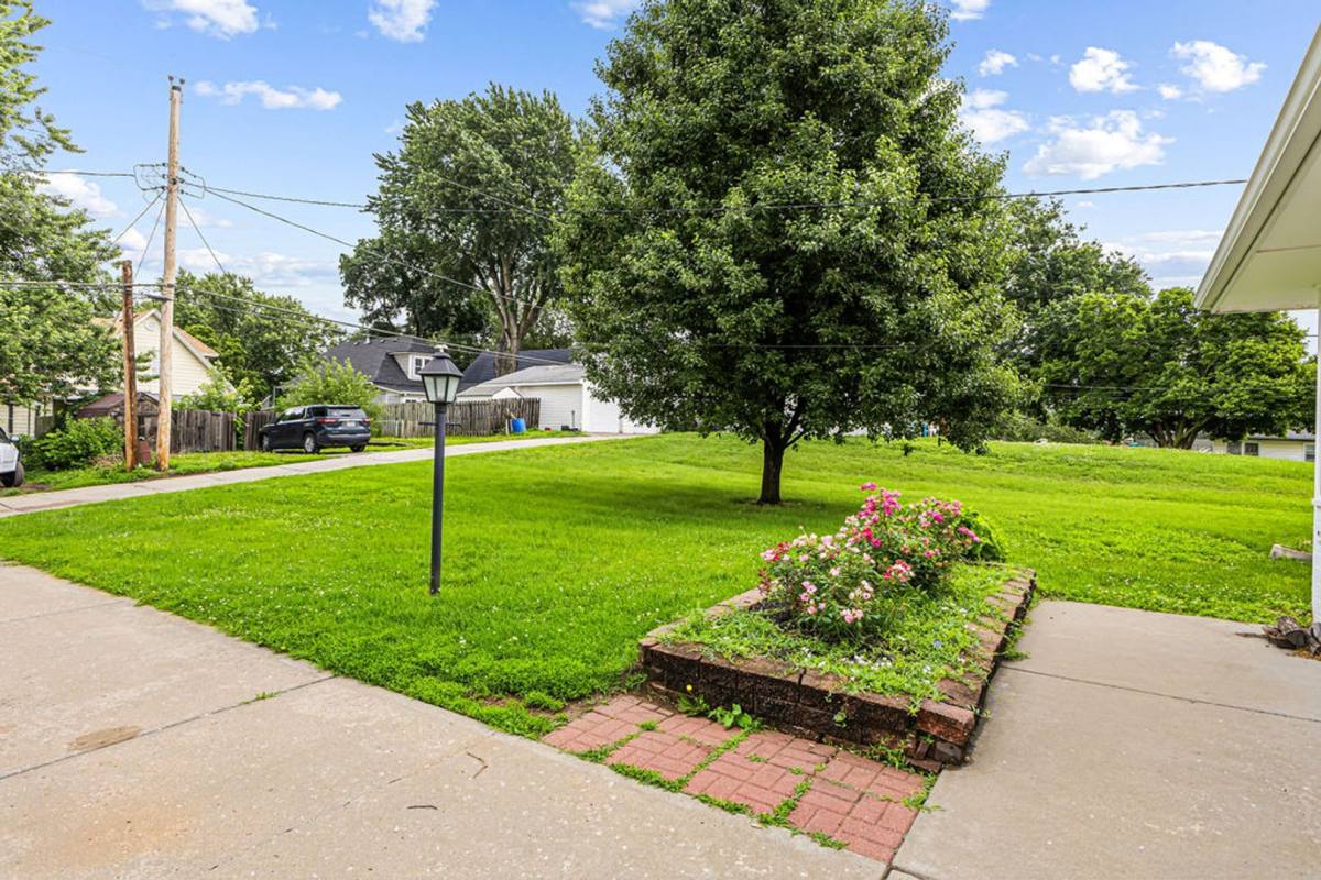 House for rent at 3511 Mitchell Ave, Saint Joseph, MO 64507