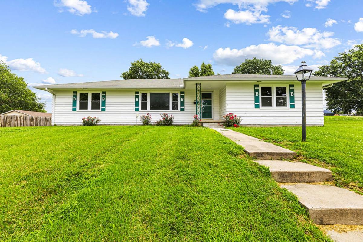 House for rent at 3511 Mitchell Ave, Saint Joseph, MO 64507