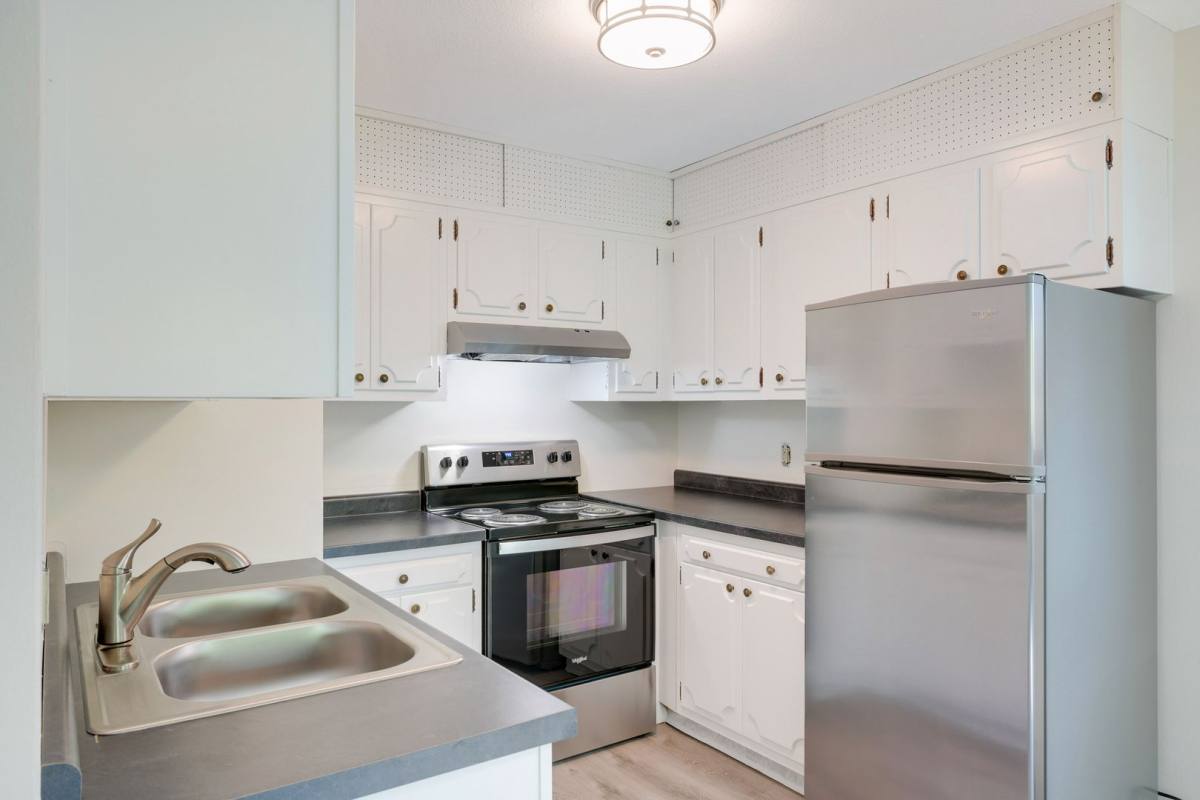 Apartment for rent at 3135 Dupont Ave S, Minneapolis, MN 55408