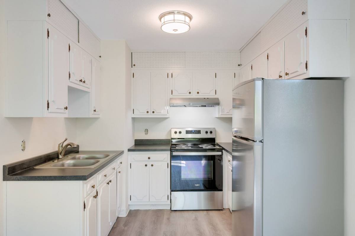 Apartment for rent at 3135 Dupont Ave S, Minneapolis, MN 55408