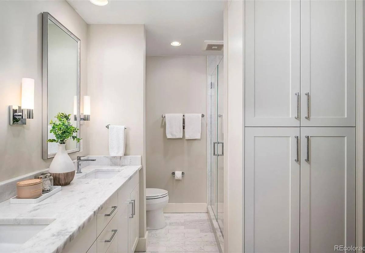 Condo for rent at 1631 N Emerson St, Denver, CO 80218