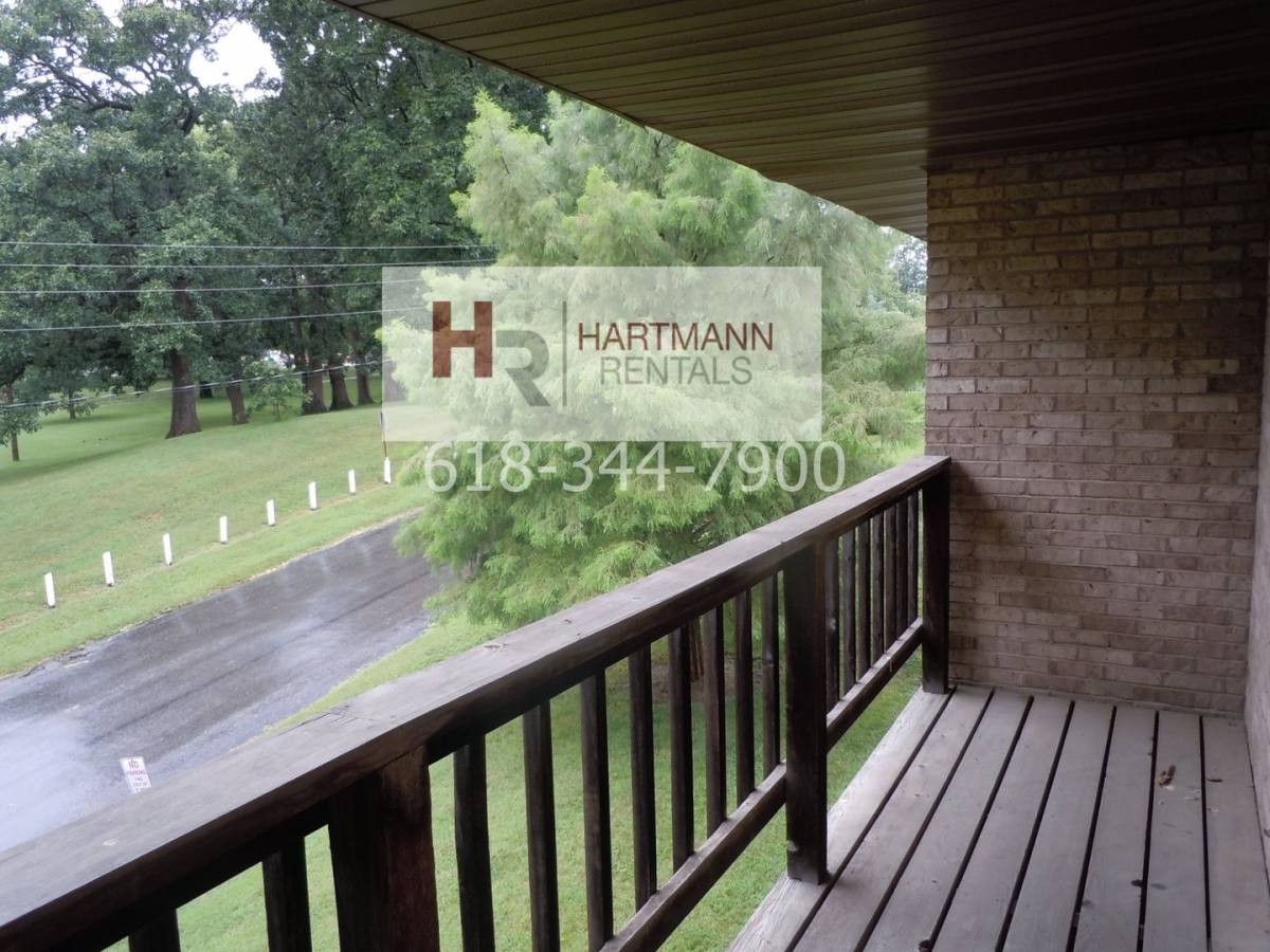 Apartment for rent at 1811-1817 Parkview, Highland, IL 62249