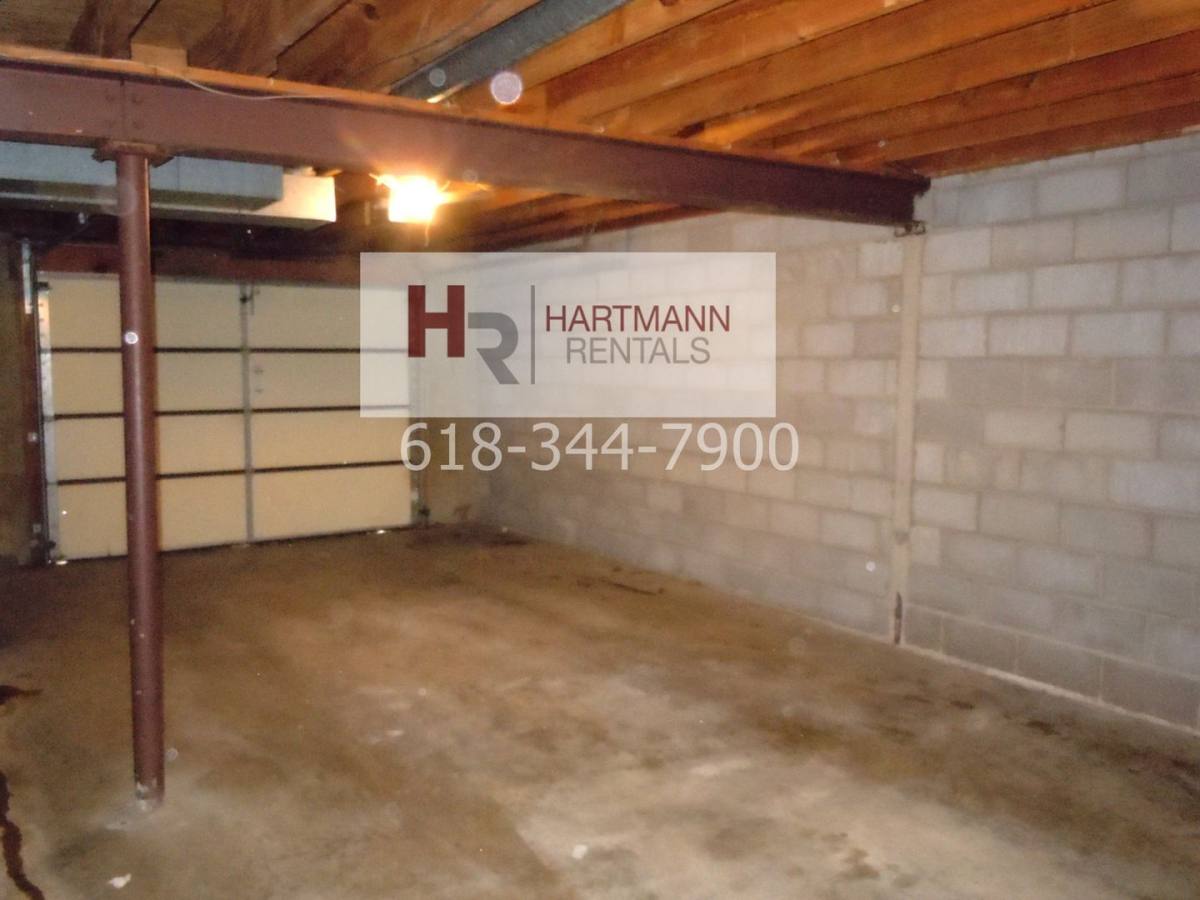 Apartment for rent at 1811-1817 Parkview, Highland, IL 62249