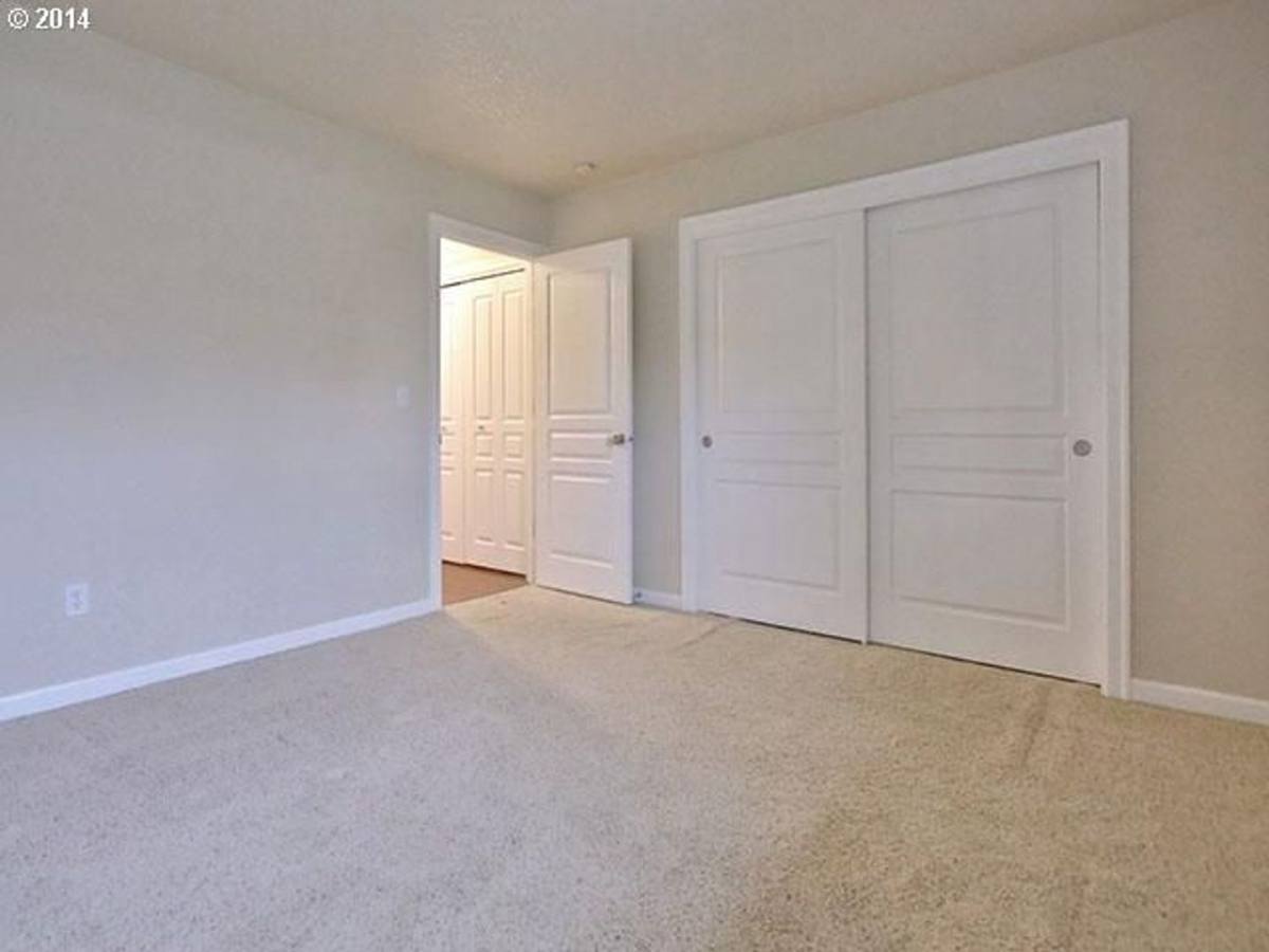 Condo for rent at 1902 NW 143rd, Portland, OR 97229