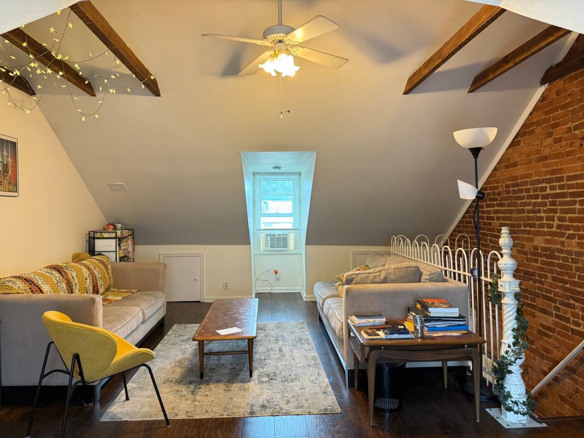 Apartment for rent at 141 N Plum St, Lancaster, PA 17602