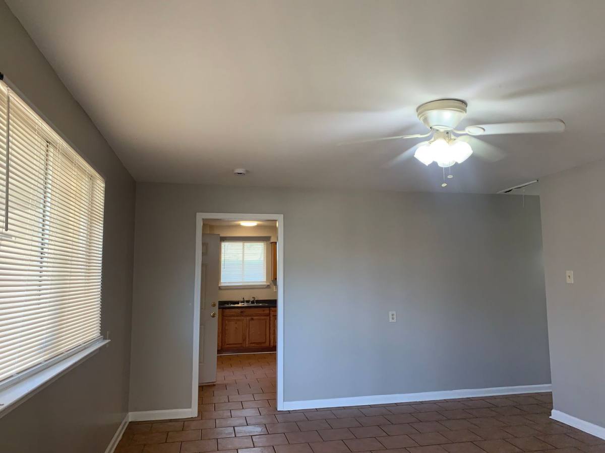 Apartment for rent at 8710-12 Dinkins St, New Orleans, LA 70127