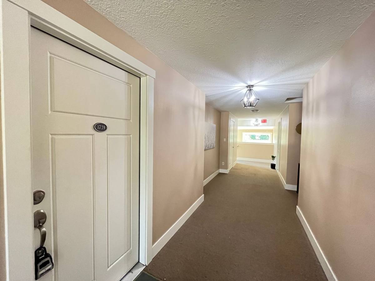 Condo for rent at 1739 SE Harold St, Portland, OR 97202