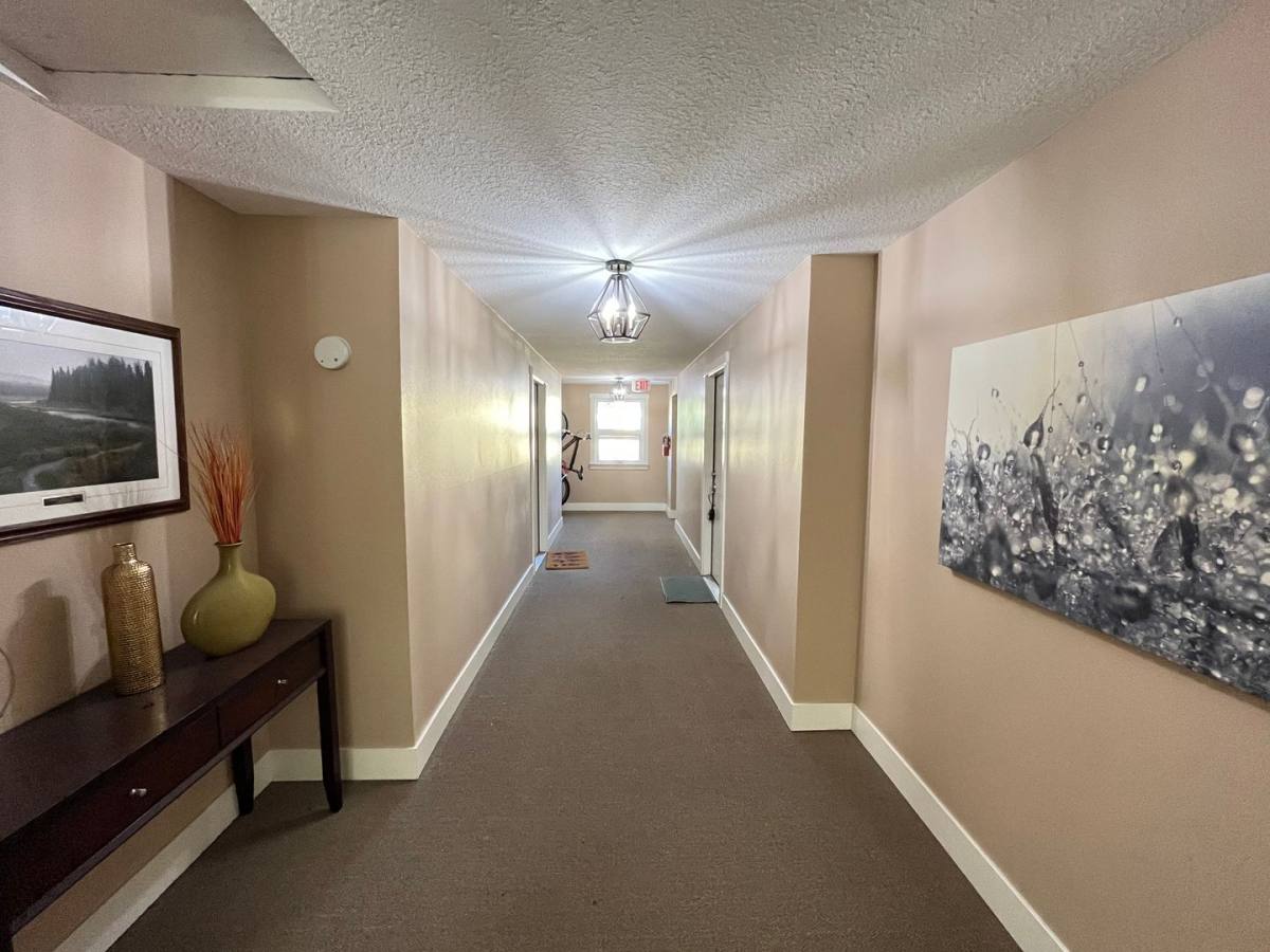 Condo for rent at 1739 SE Harold St, Portland, OR 97202