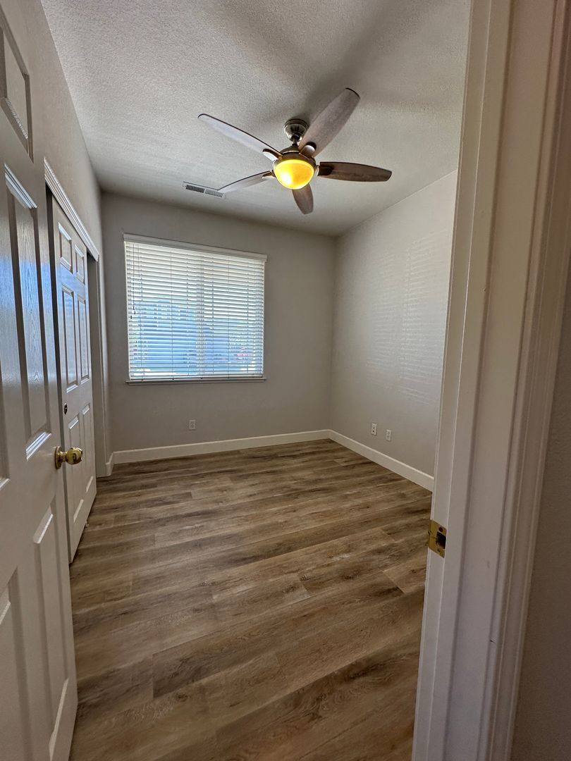 House for rent at 508 Vail Dr, Dayton, NV 89403