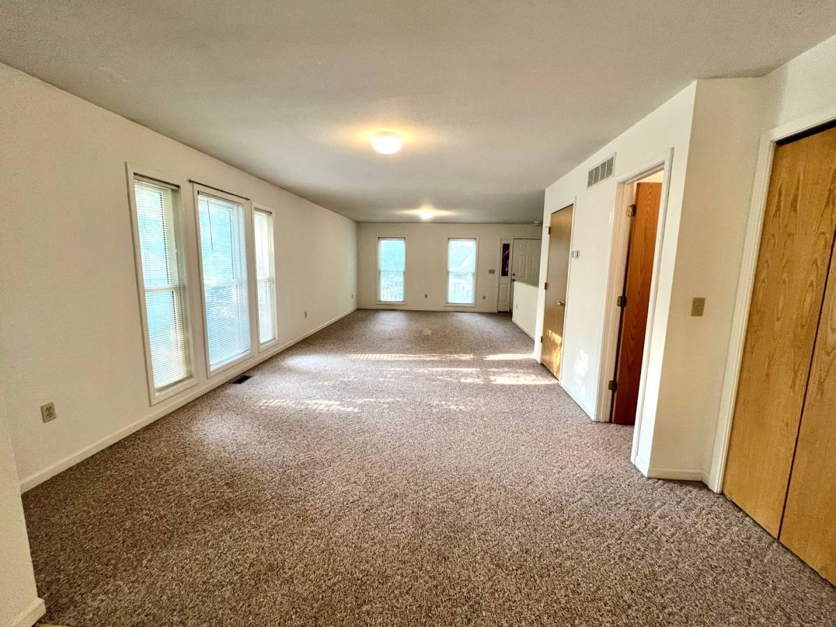 Apartment for rent at 510 Kearney, Manhattan, KS 66502