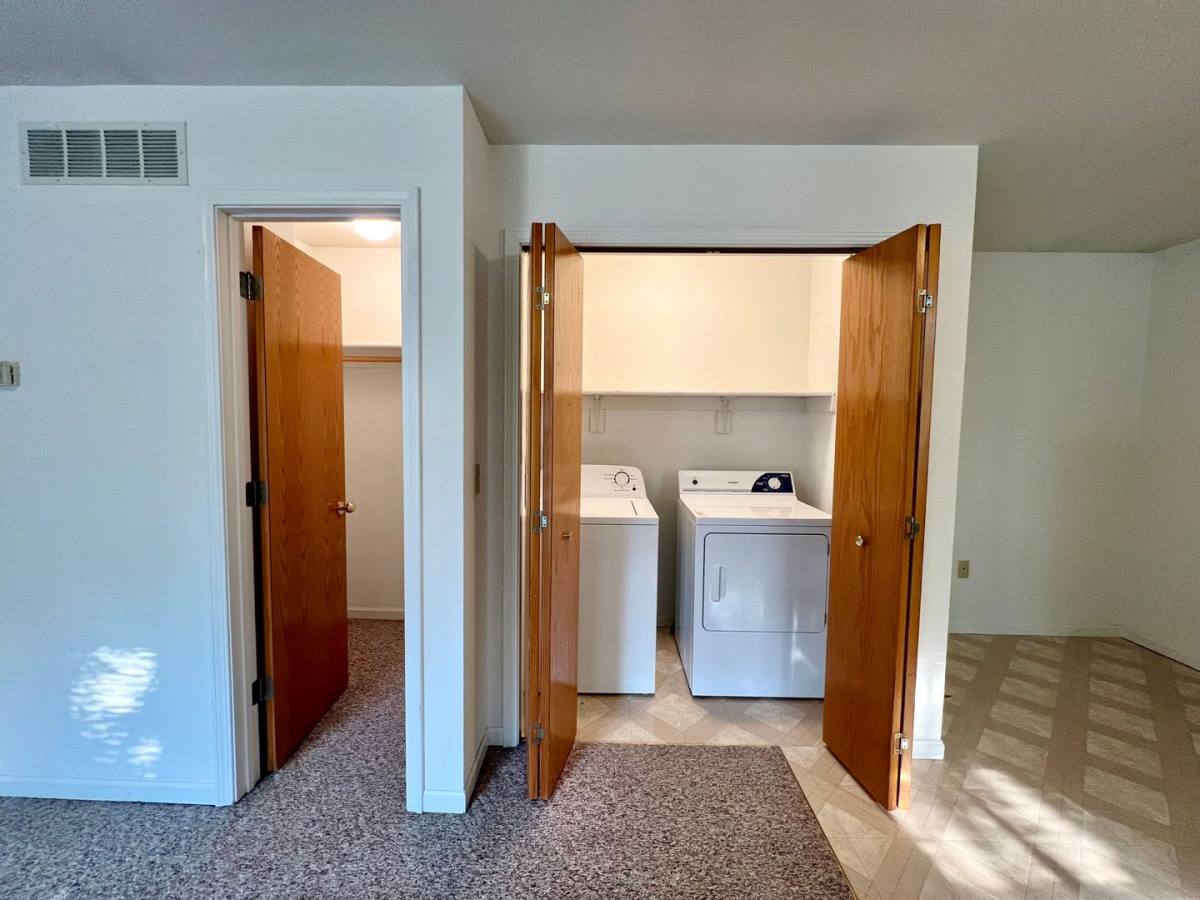 Apartment for rent at 510 Kearney, Manhattan, KS 66502