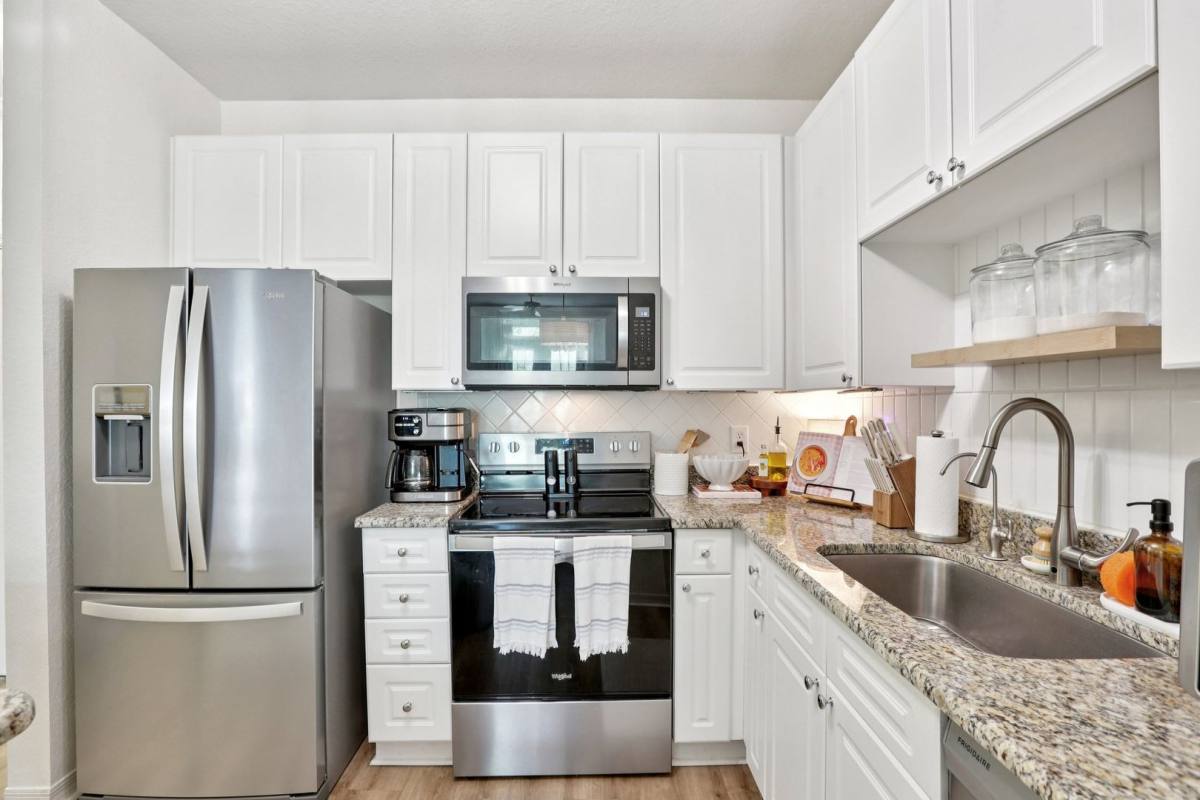 Condo for rent at 4221 W Spruce St, Tampa, FL 33607