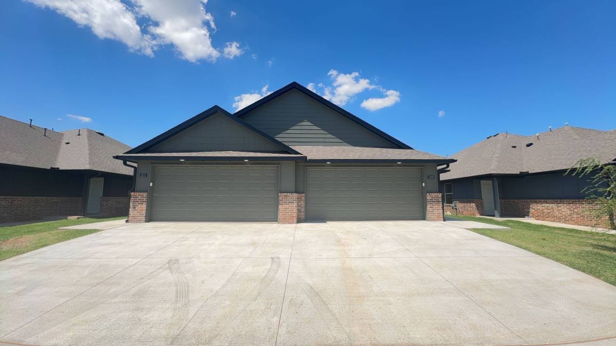 House for rent at 1209NW 113th St, Oklahoma City, OK 73114