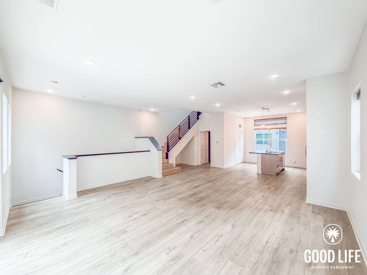 Townhouse for rent at 10451 Harlow Circle #32, San Diego, CA 92108